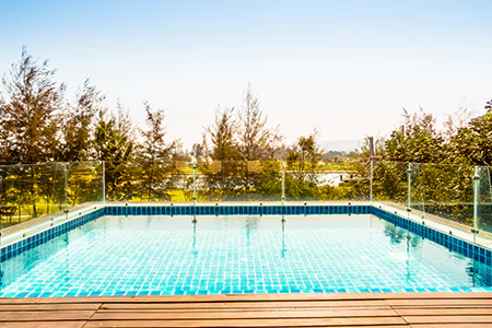 Cost of Glass Pool Fence Repair in Clearwater, FL